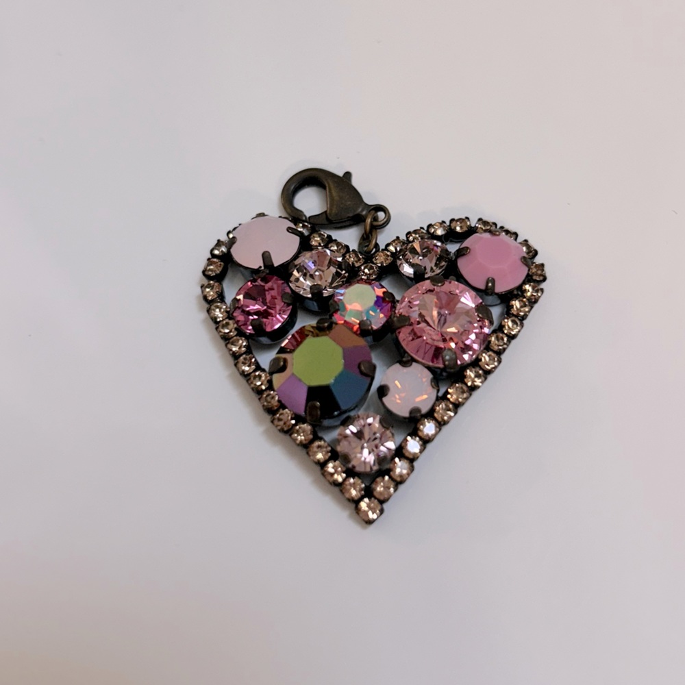 Sabika Charm